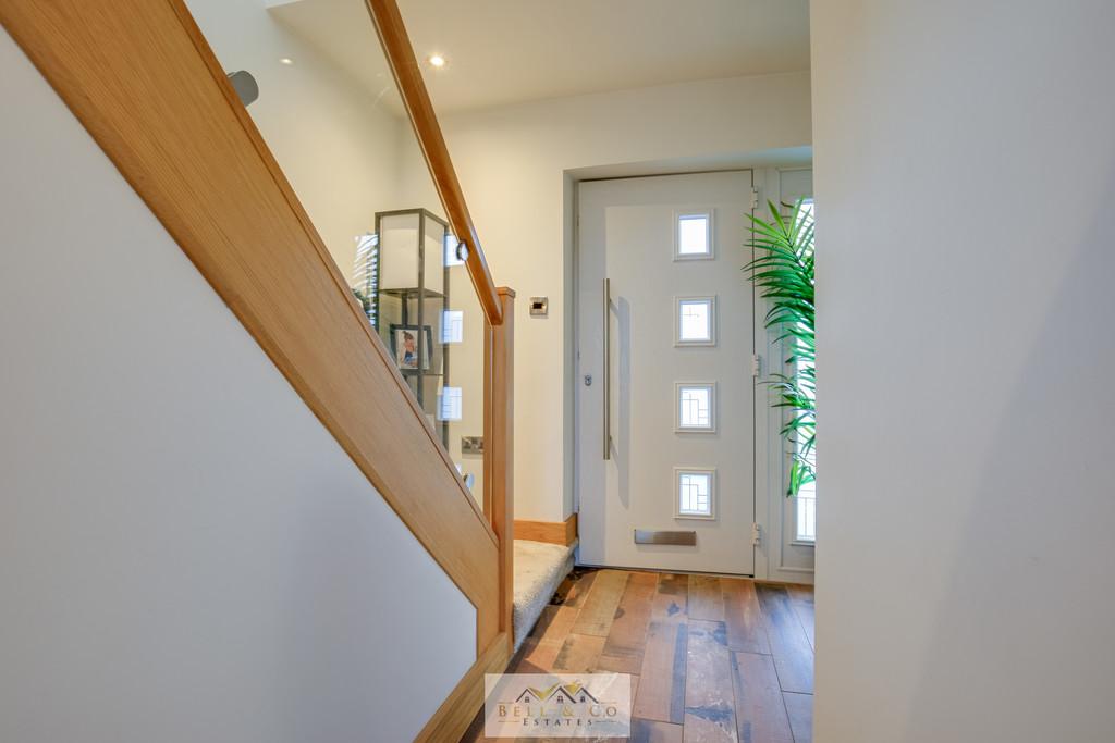 Entrance hall 1.2