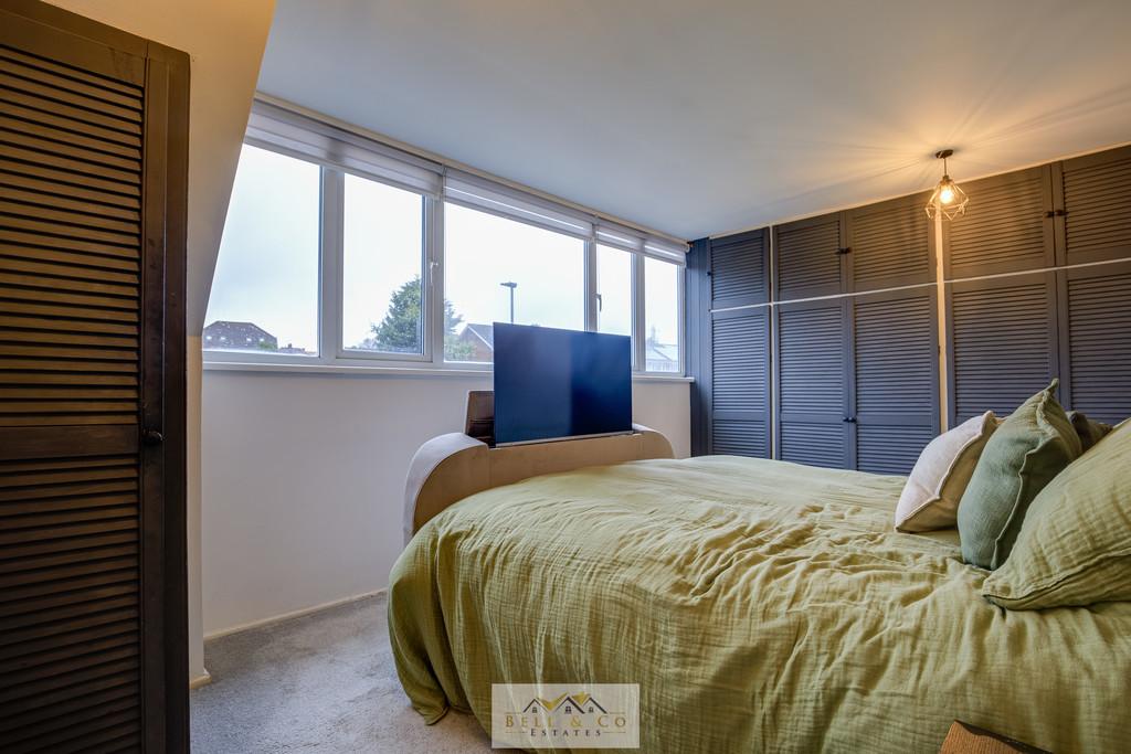 Bedroom 1.4