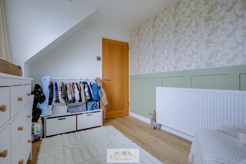 Bedroom 2.3