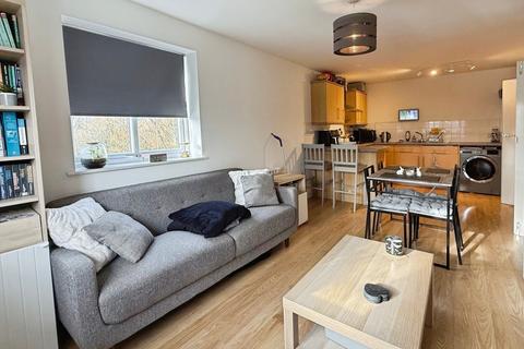 2 bedroom apartment for sale, Palomino Place, Westbury