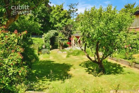 undefined, Falmer Gardens, Brighton, BN2
