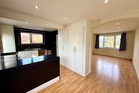 undefined, Wroughton, Swindon SN4