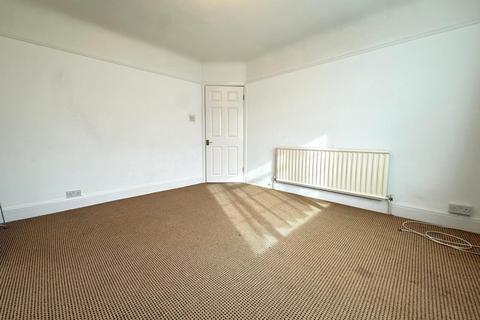 2 bedroom maisonette to rent, Bellamy Court, Bellamy Drive HA7