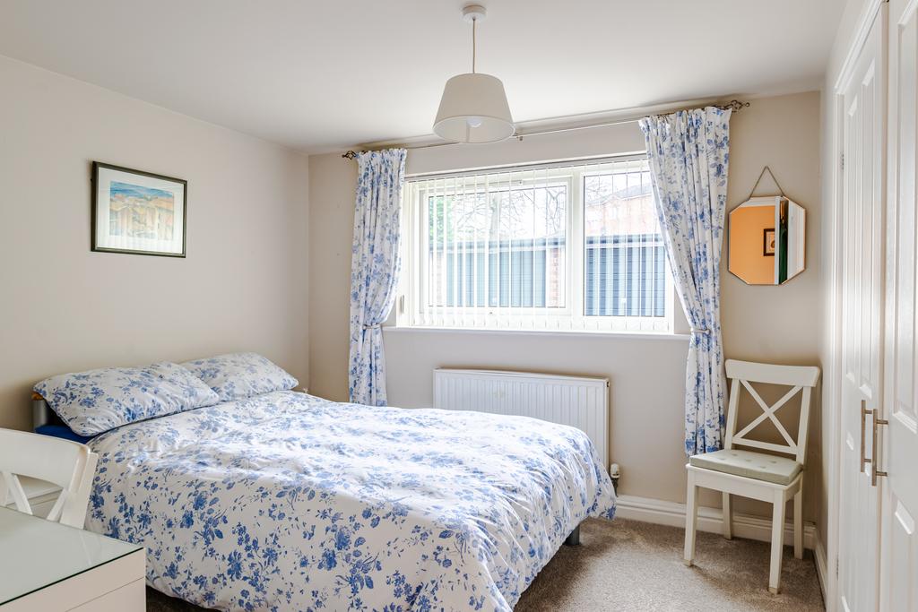 Bedroom2a