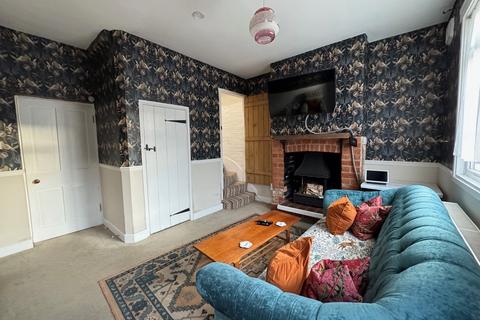 2 bedroom terraced house for sale, St. Johns Street, Kenilworth