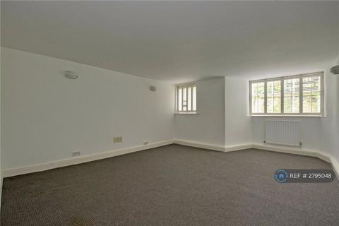 2 bedroom flat to rent, Shooters Hill Rd, London, SE3