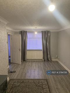 2 bedroom semi-detached house to rent, Richards Grove, St Helens, WA9