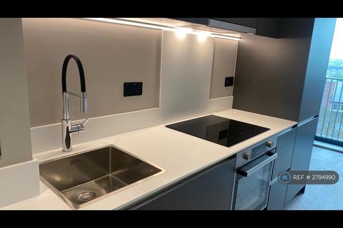 1 bedroom flat to rent, Springwell Gardens, Leeds, LS12