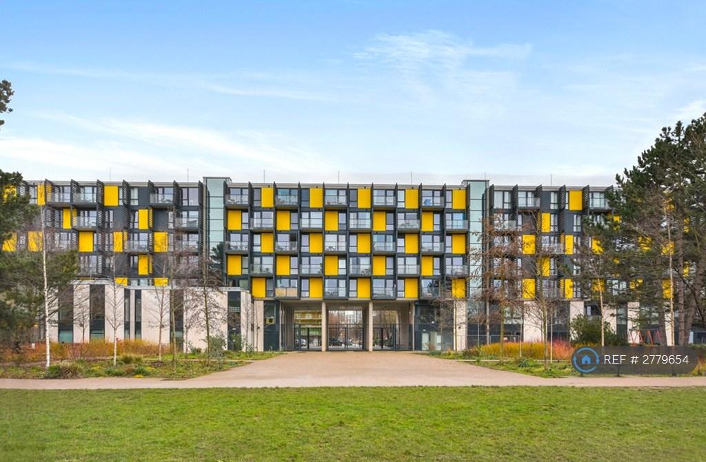 Building Exterior Park Side