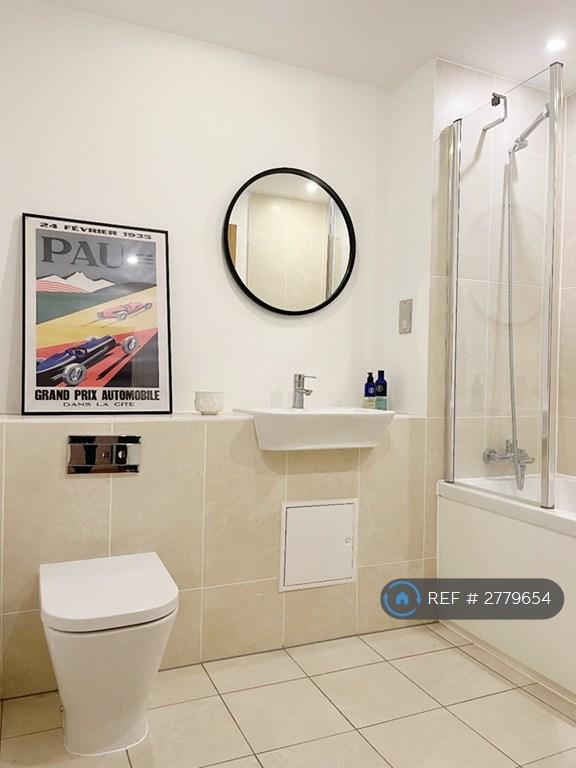 Main Bathroom