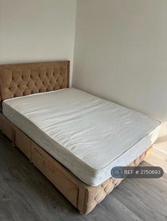 1 bedroom in a house share to rent, Redvers Road, Chatham, ME4