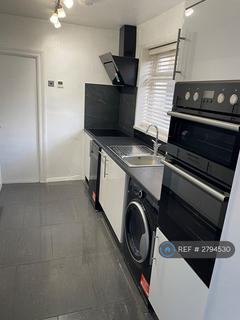 3 bedroom terraced house to rent, Nelson Road, Enfield, EN3