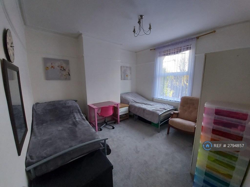 Bedroom Downstairs
