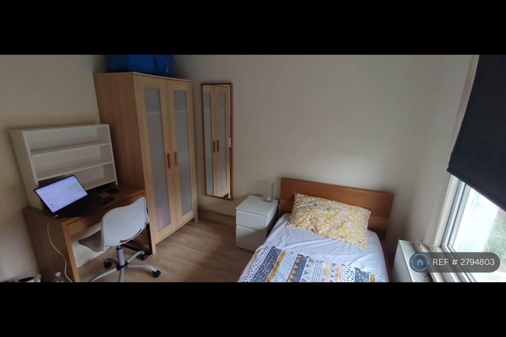 Single Bedroom