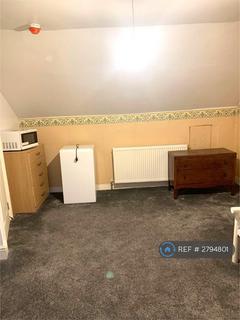 1 bedroom in a house share to rent, London Road, Dover, CT17
