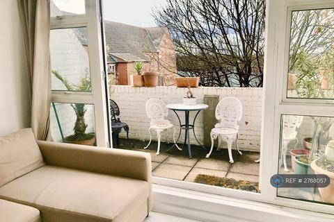undefined, Crabtree Lane, London, SW6