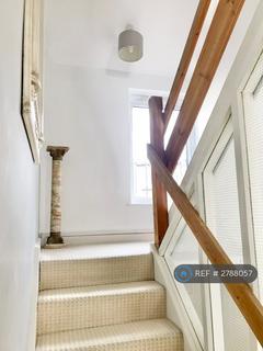 undefined, Crabtree Lane, London, SW6