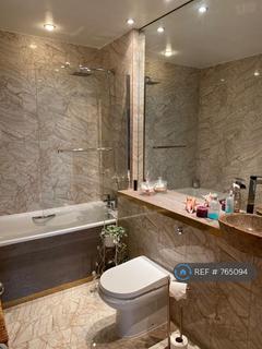 3 bedroom flat to rent, Beetham Plaza, Liverpool, L2