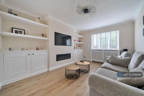 3 bedroom semi-detached house to rent, Darwin Road, Bedford, MK42