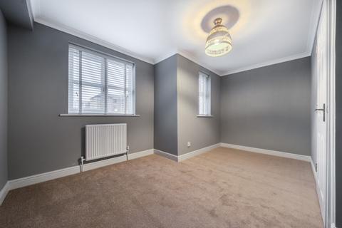 undefined, Transom Close, Surrey Quays, London, SE16