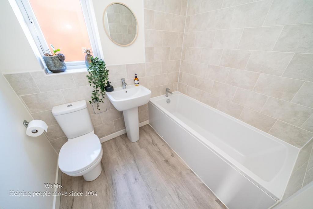 Family bathroom