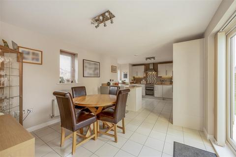 4 bedroom detached house for sale, Foxtail Road, Waterlooville