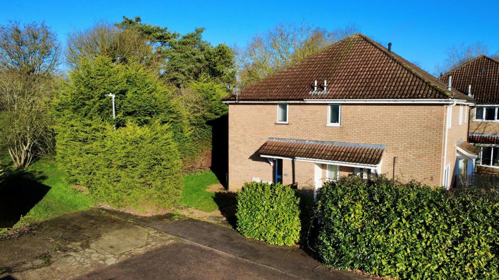 Alder Close, Eaton Ford, ST Neots, PE19 7 GQ
