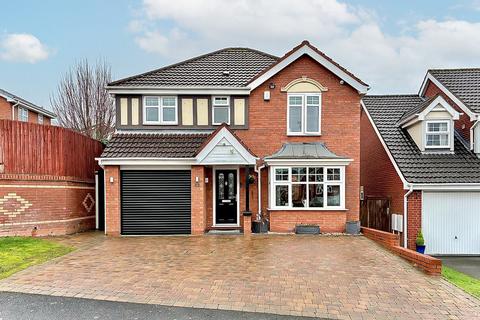 undefined, Winrush Close, LOWER GORNAL, DY3 2NE