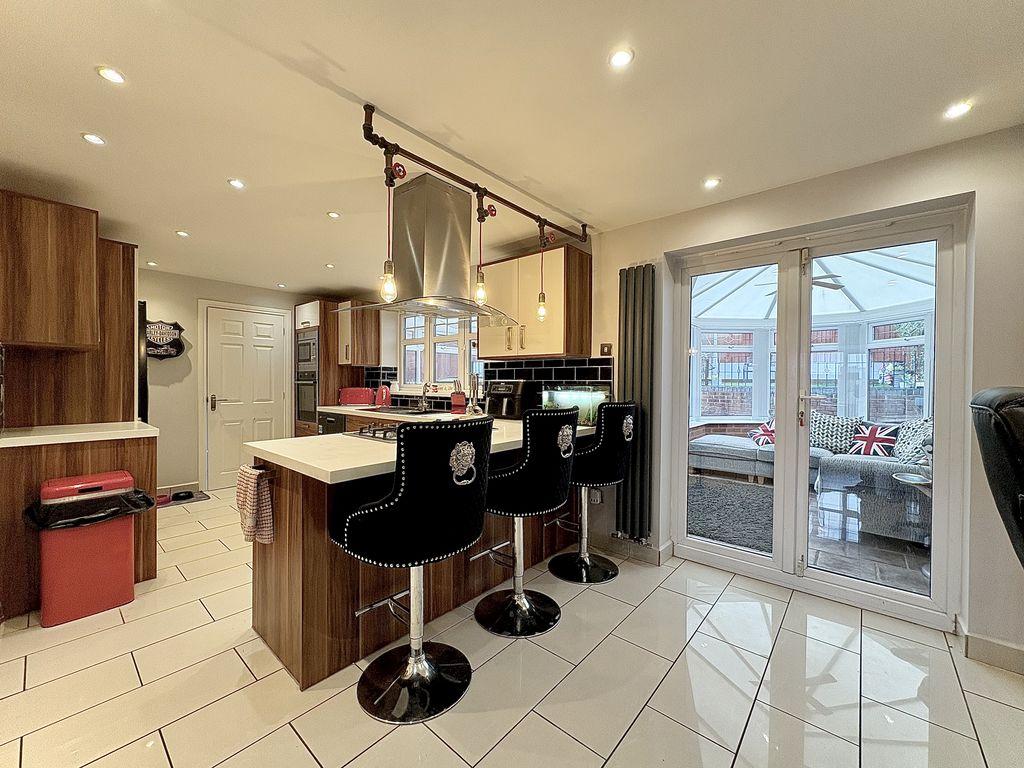 Breakfast kitchen