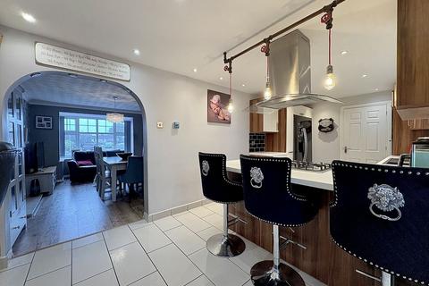 undefined, Winrush Close, LOWER GORNAL, DY3 2NE