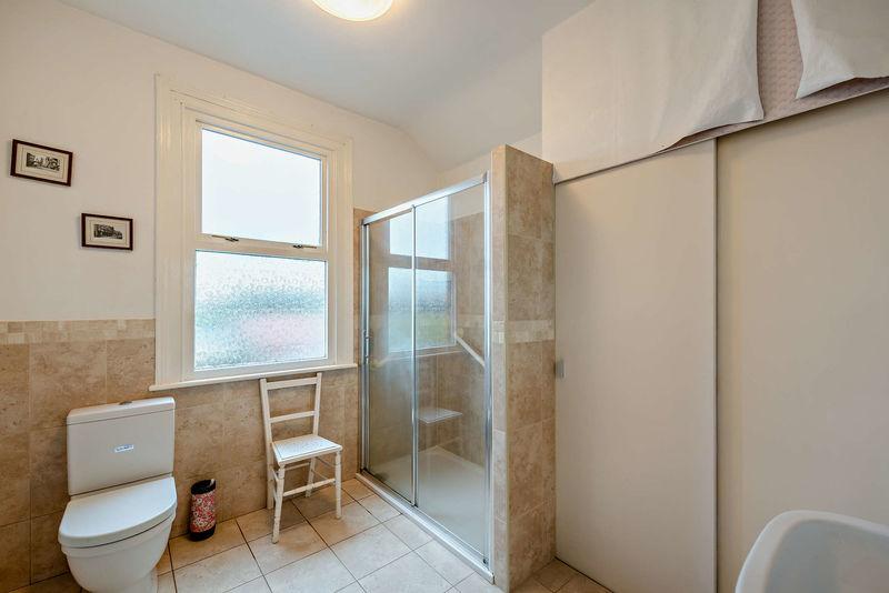 Bathroom/Shower Room