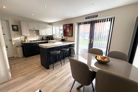 4 bedroom detached house for sale, Foxglove Close, Pelsall,  Walsall