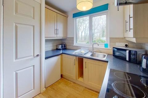 undefined, 70 Strawberry Hill, Tolroy Manor