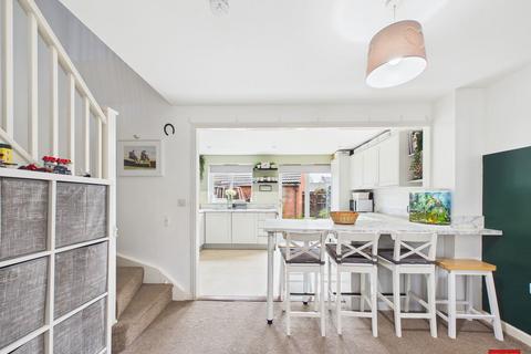 undefined, Chestnut Road, Gloucester GL3