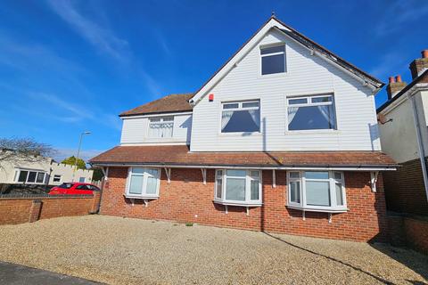 5 bedroom detached house for sale, Portsmouth Road, Lee-on-the-Solent, PO13