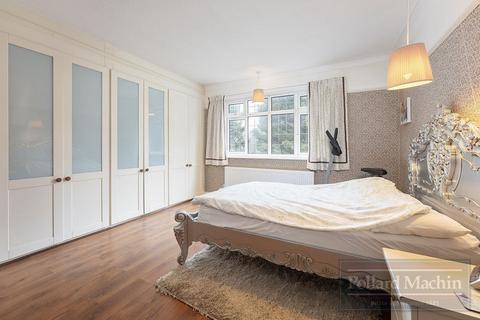 undefined, Elmfield Way, Sanderstead, Surrey