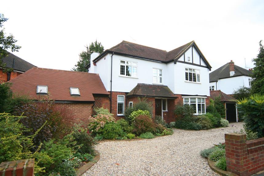 Detached house exterior, driveway, garden
