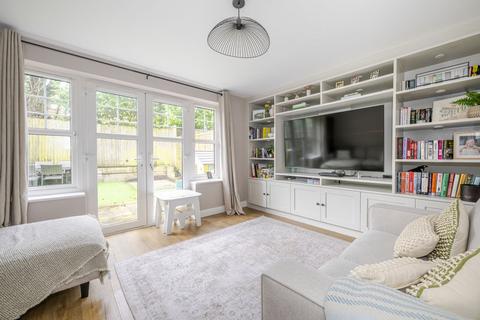 3 bedroom terraced house for sale, Horwich Close, Crowborough