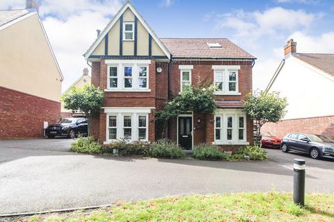 Hebbes Close, Bedford MK42