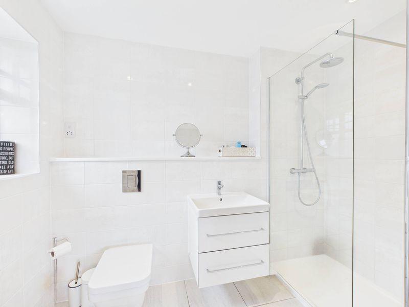Bed Two En-Suite