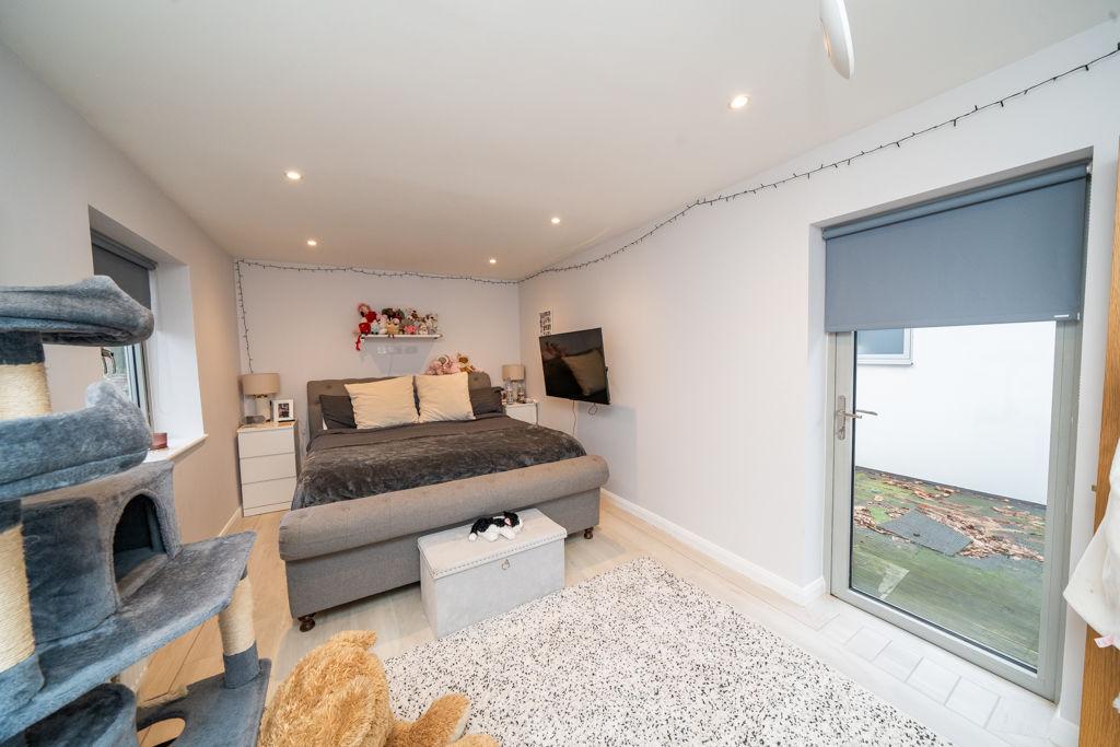 Bedroom 6 or...