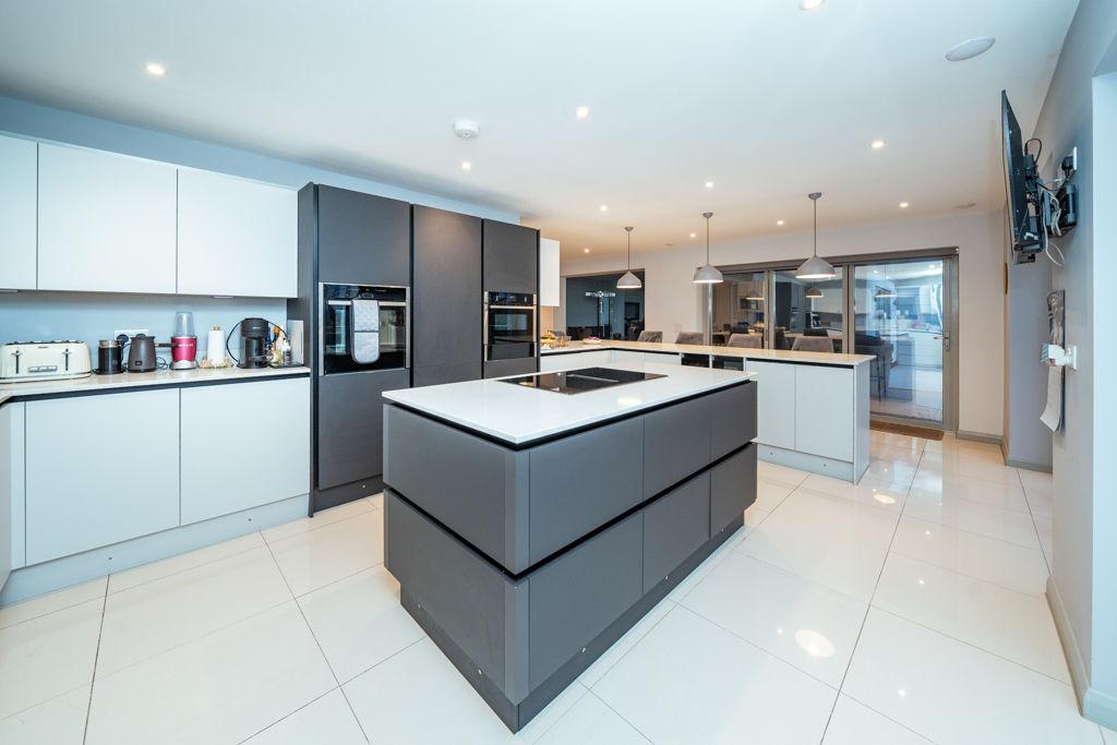 Breakfast kitchen