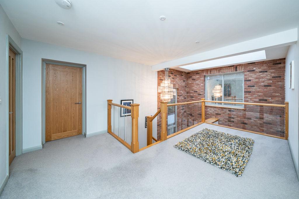 Gallery landing