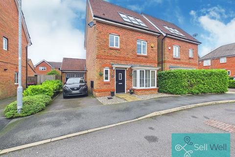4 bedroom detached house for sale, Thorne Crescent, Manchester M28