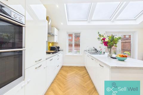 4 bedroom detached house for sale, Thorne Crescent, Manchester M28