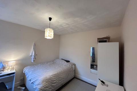 undefined, Derby Grove, Nottingham, Nottinghamshire, NG7
