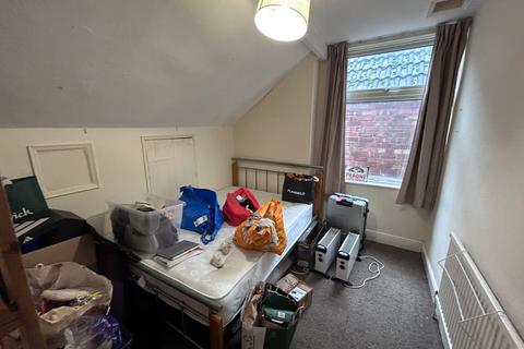 undefined, Derby Grove, Nottingham, Nottinghamshire, NG7