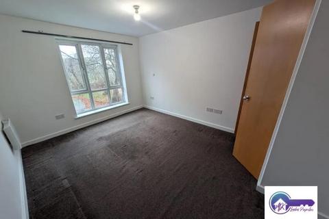 2 bedroom flat to rent, London SE15