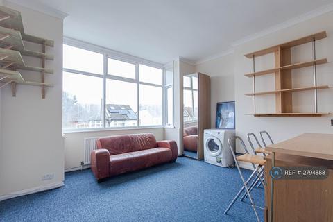 3 bedroom flat to rent, Sunny Gardens Road, London, NW4