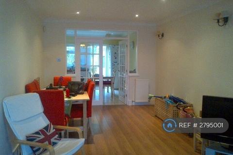undefined, Oldfield Lane North, Greenford, UB6